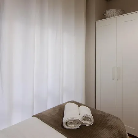 Vut. Galeria Del Oeste Apartment